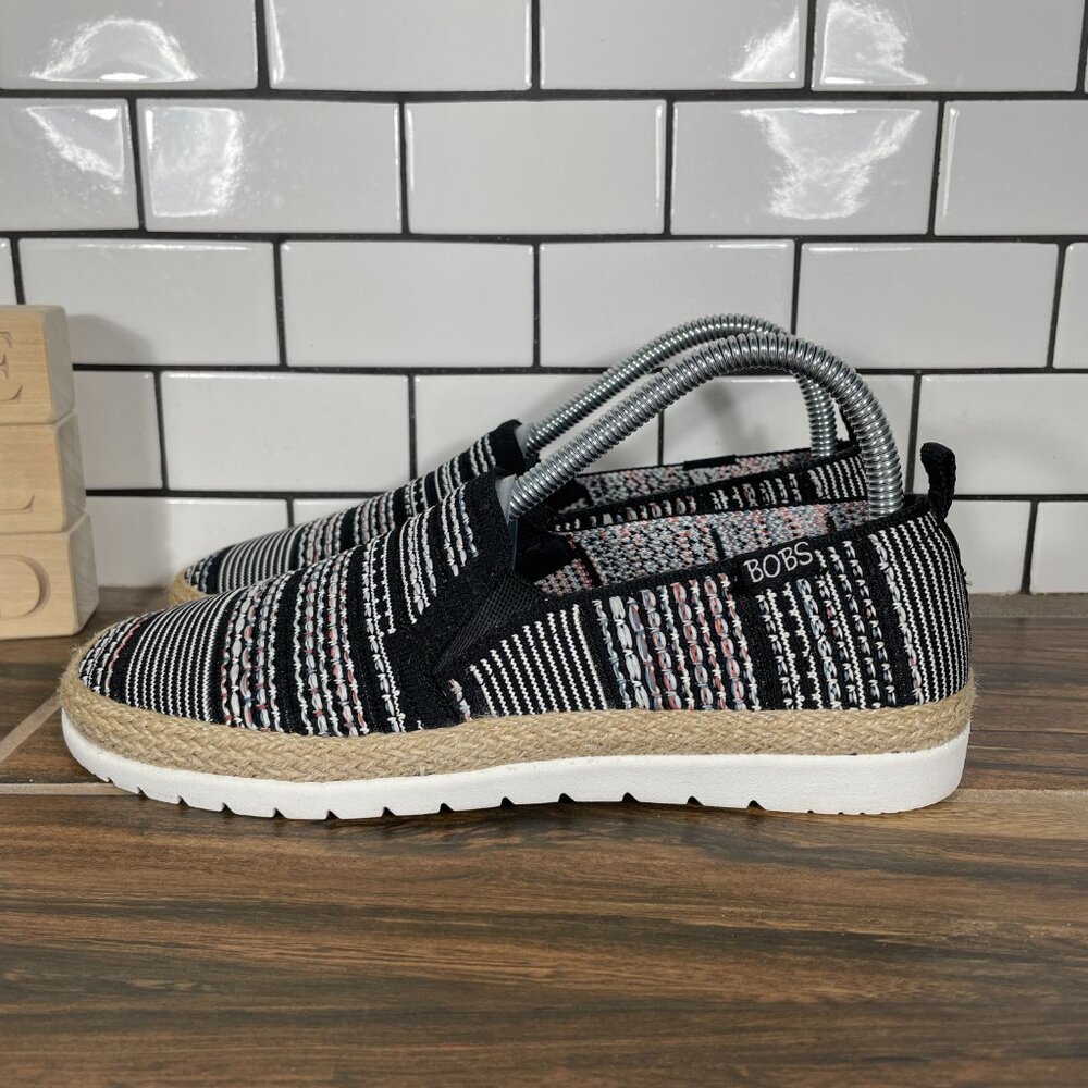 Skechers BOBS Flexpadrille 3.0 Island Muse Shoes Womens 7 Black Multi Slip Ons